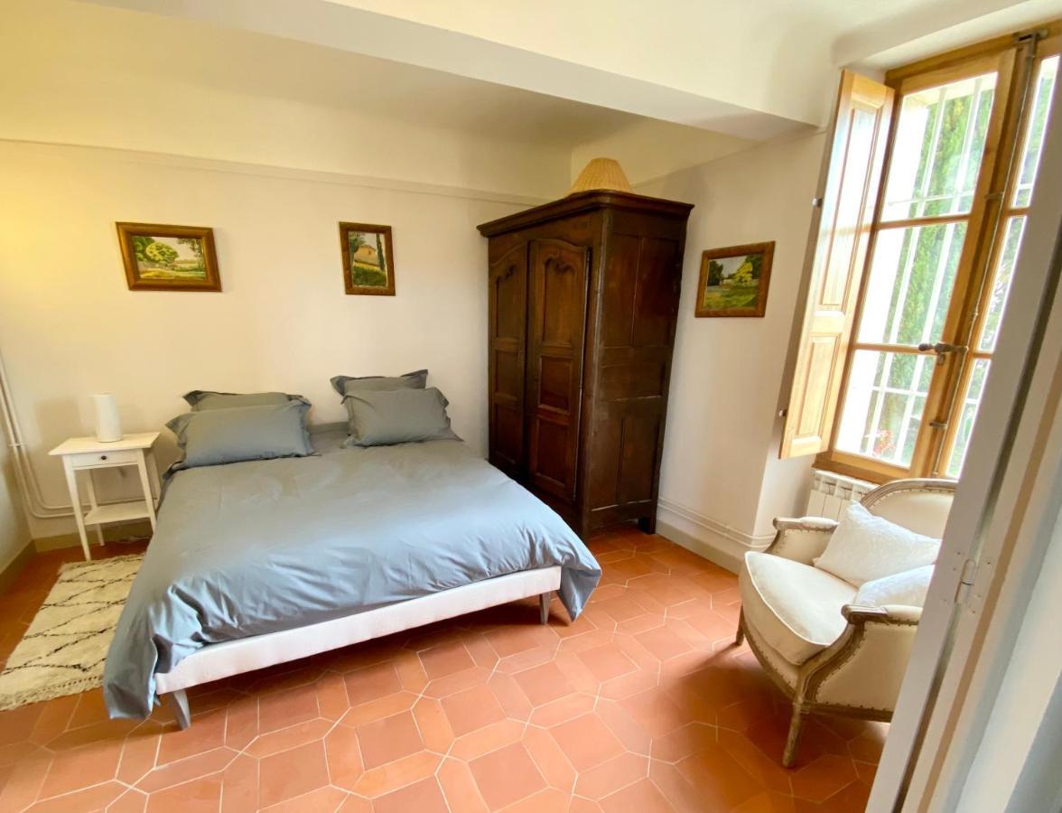 Domaine Les Muriers Μπρινιόλ Εξωτερικό φωτογραφία